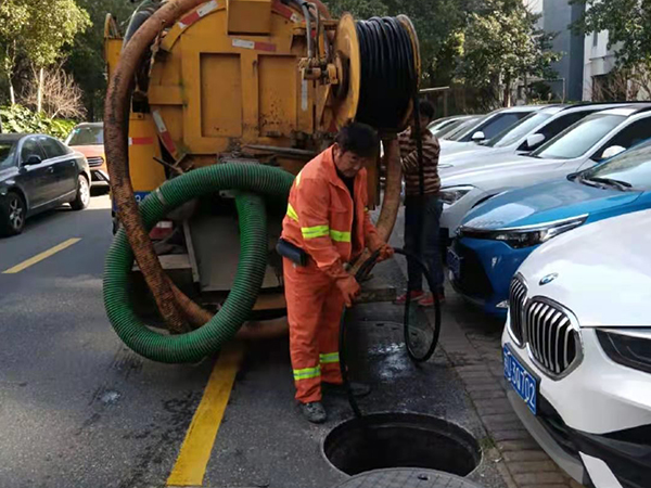 海头镇排污管道清淤