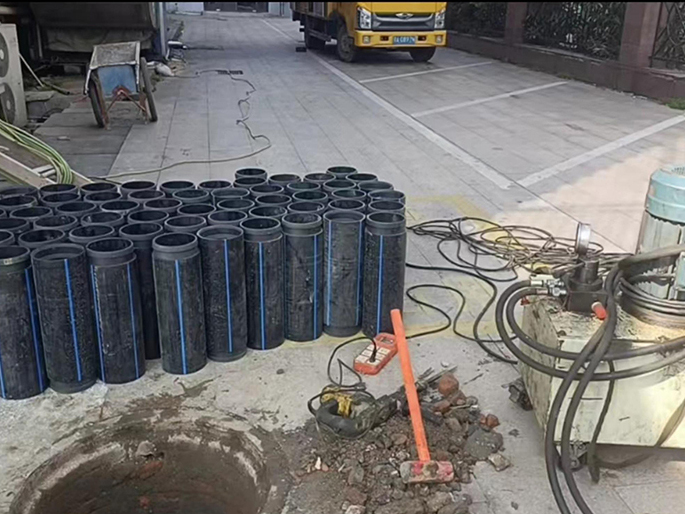 海头镇PE置换管厂家 DN315置换管 非开挖管短管置换
